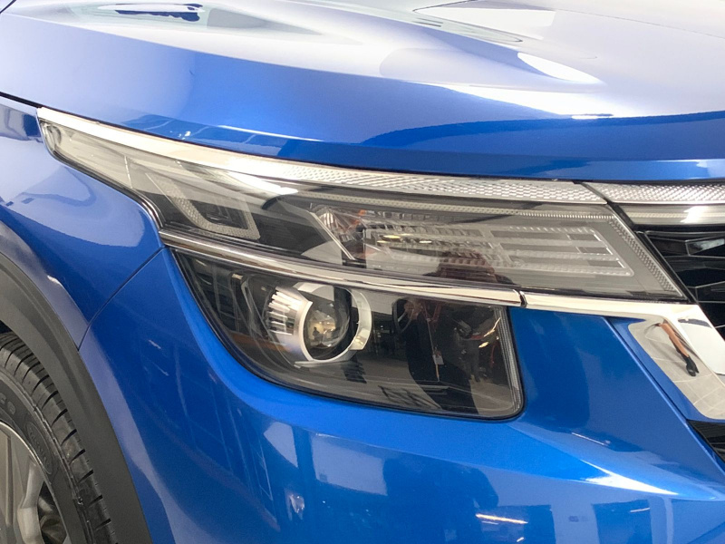 KIA Seltos  5 pts. EX Pack, 1.6l, TA, a/ac., piel, RA-17 2022